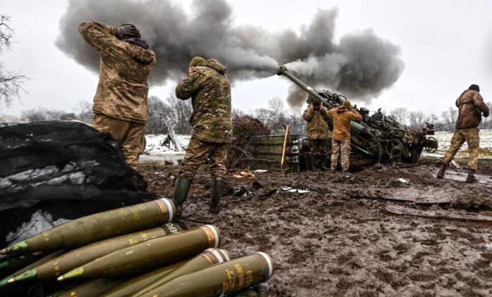 Hamaika hilabete Ukrainan gerra hasi zenetik: Errusia lubakiari eusten, Mendebaldeko “batasuna” ahul