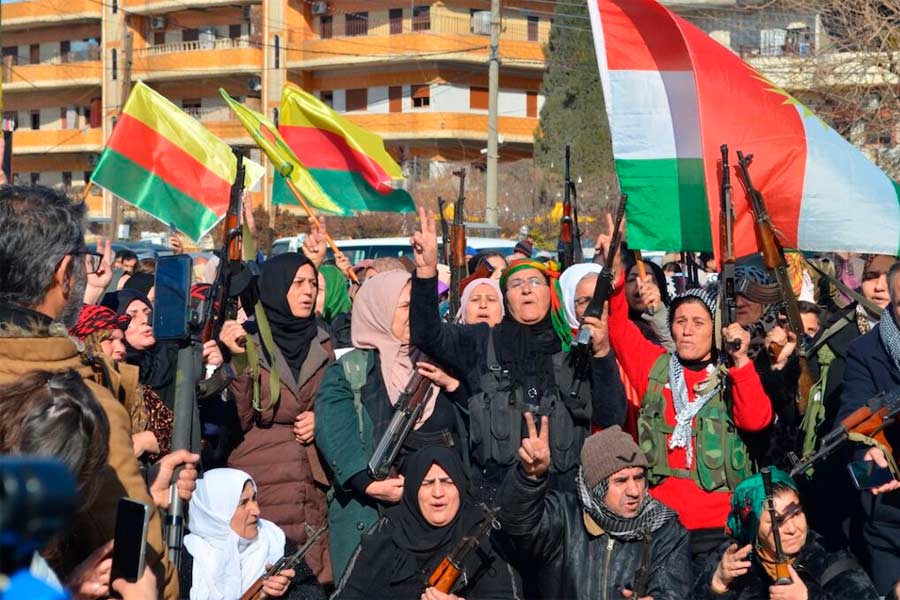 Rojava hilzorian. Askapen nazional kurdua eta joko inperialista handia